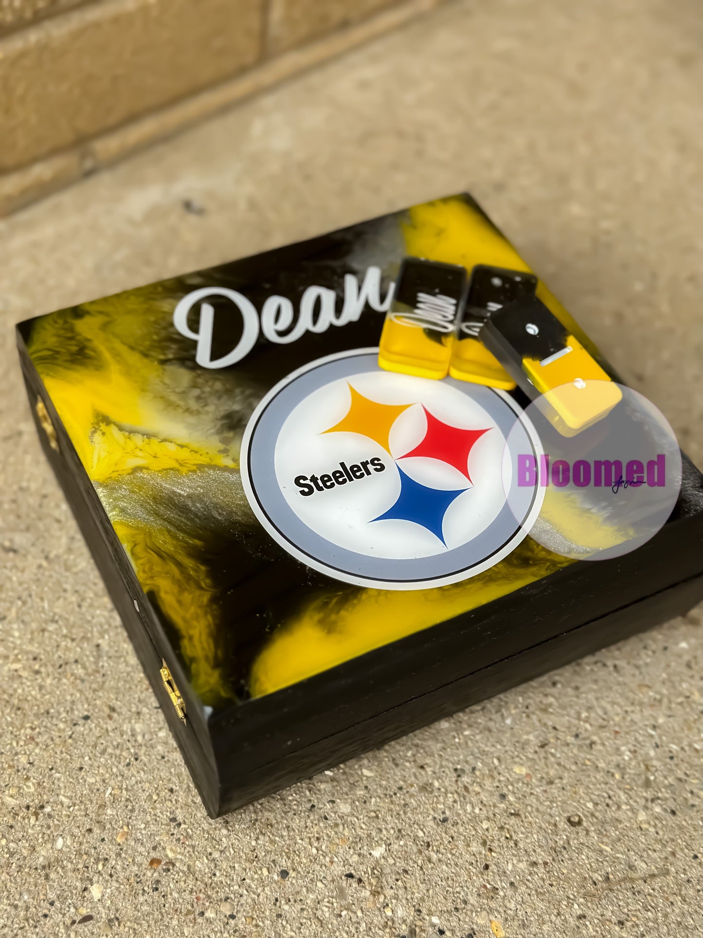 Custom Resin Dominoes