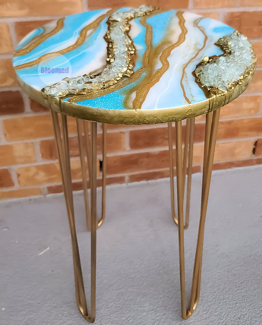 Dazzling Sky Table